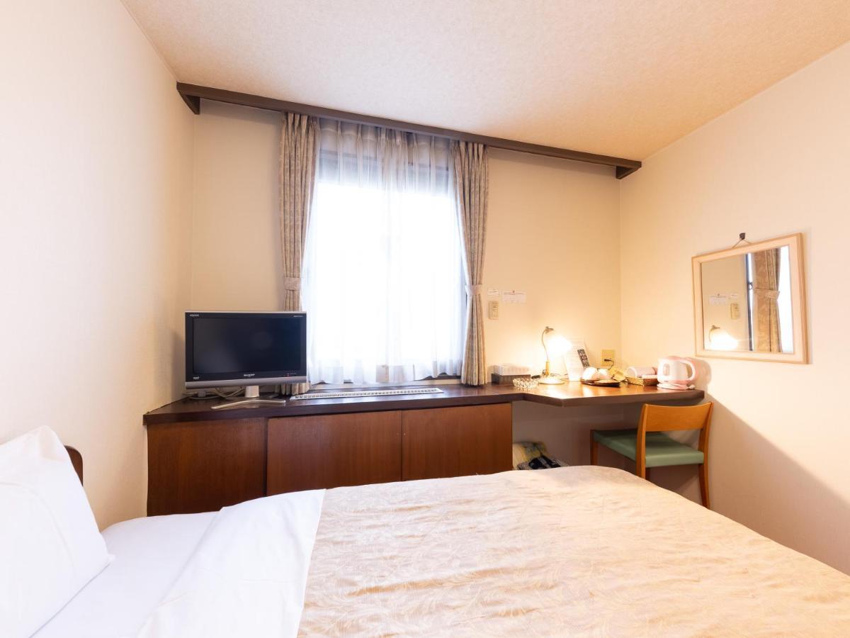 Tabist Business Hotel Takizawa Takasaki Station Nishiguchi Екстериор снимка