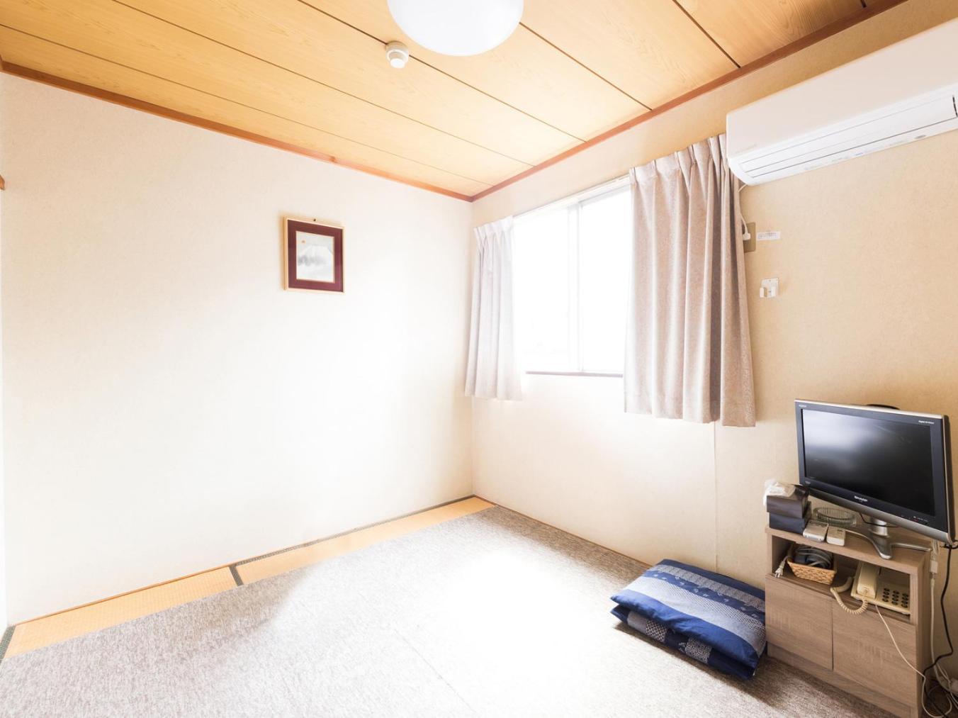 Tabist Business Hotel Takizawa Takasaki Station Nishiguchi Екстериор снимка
